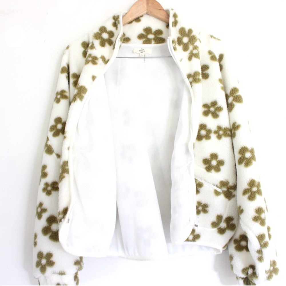 Entro Floral Fleece Jacket - Picture 5 of 7